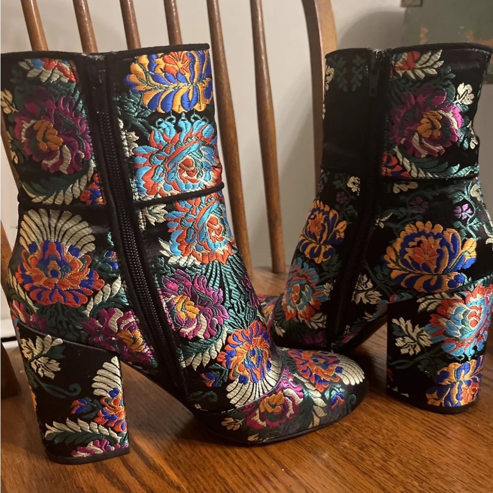 Steve Madden Goldie boot
